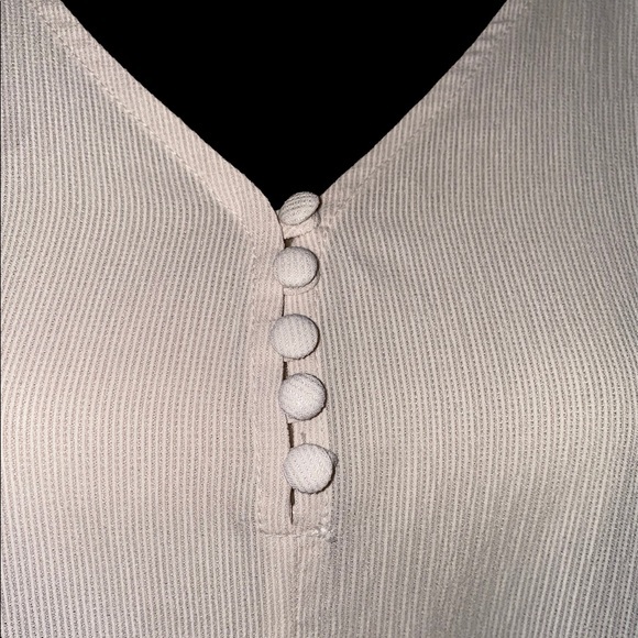 NWT Active USA Lightweight Women’s Cream Button Blouse sz‎ 1XL - Picture 5 of 10